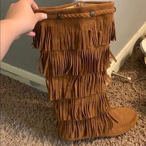 Size 7, never worn